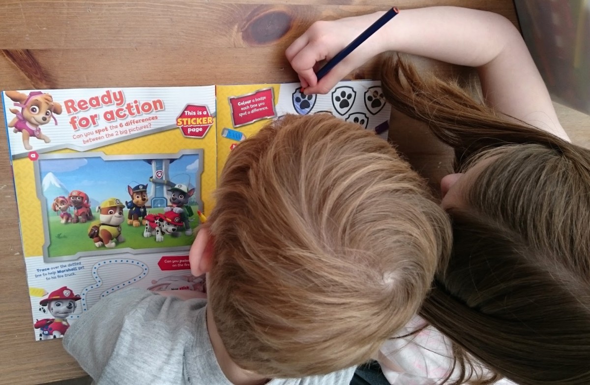 PAW Patrol Magazine spot the difference